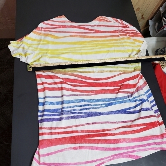 The Ohio State Buckeyes Shirt Women 2XL Rainbow Striped Crew Neck - Picture 6 of 7